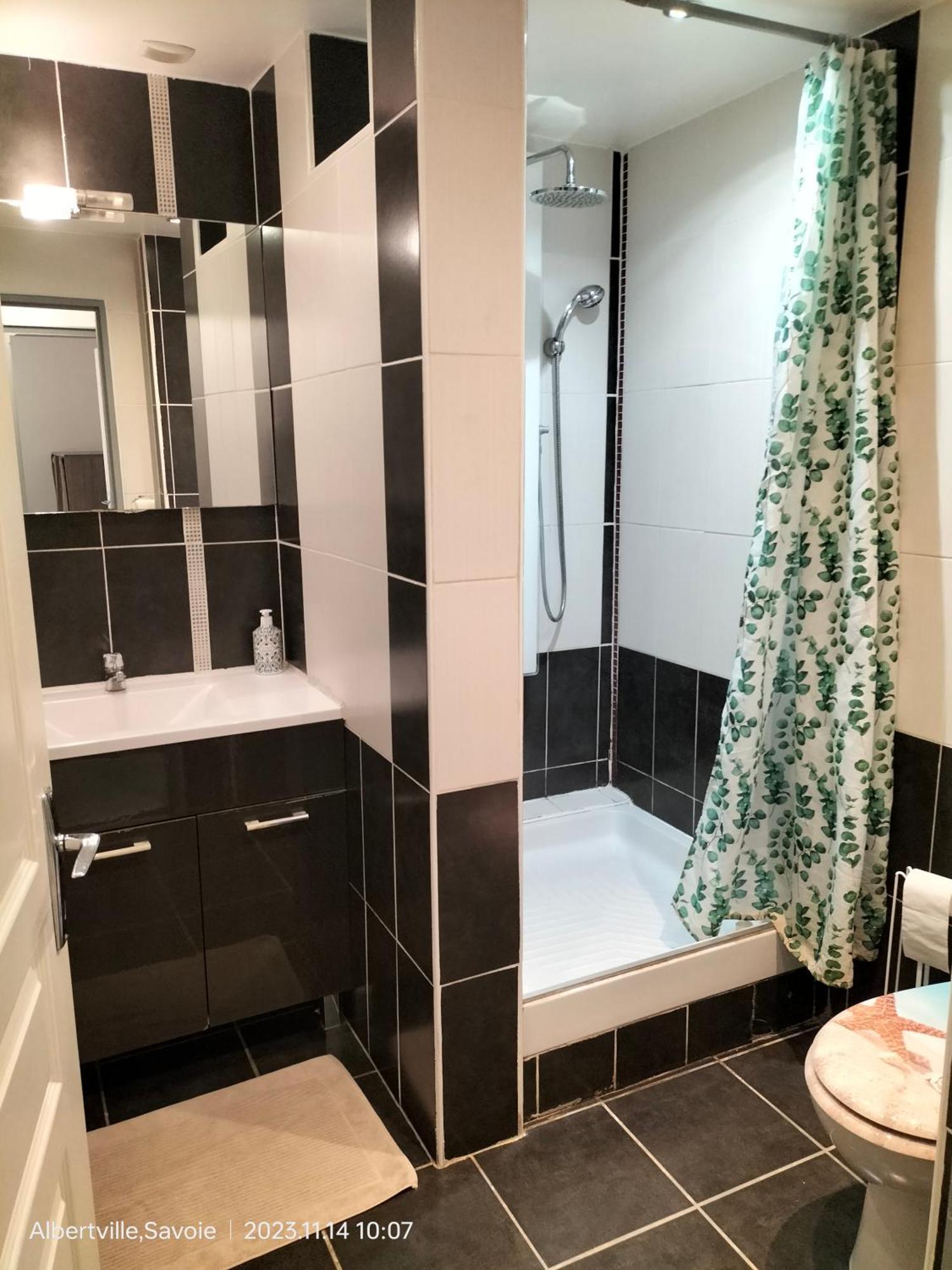 Residence Lawawi Pres De La Gare Au Calme Albertville Ngoại thất bức ảnh